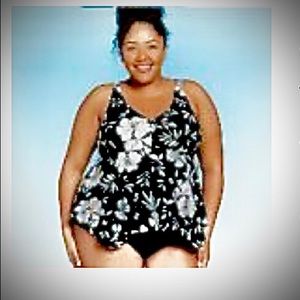 NWOT 20W Tankini Top Floral Black White Teal Excellent Condition